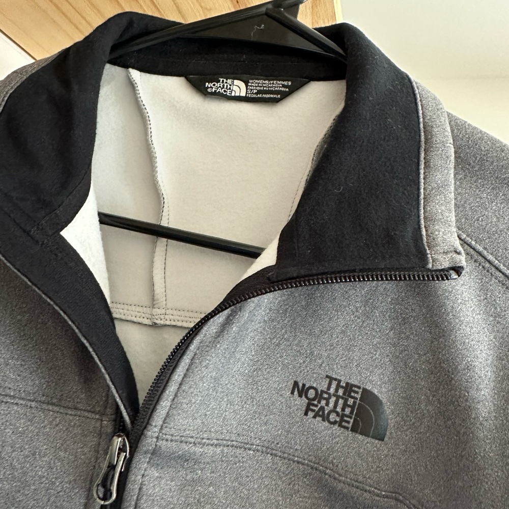 The North Face Women’s Gray Jacket